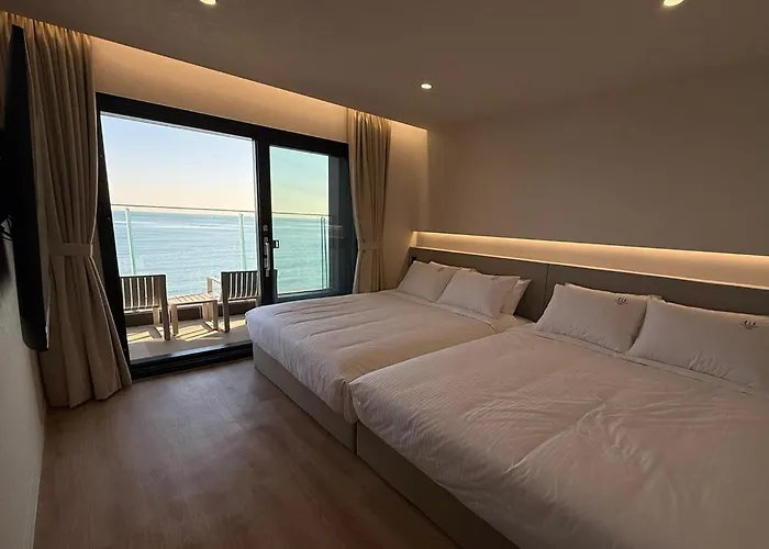 H Avenue Songjeong Busan