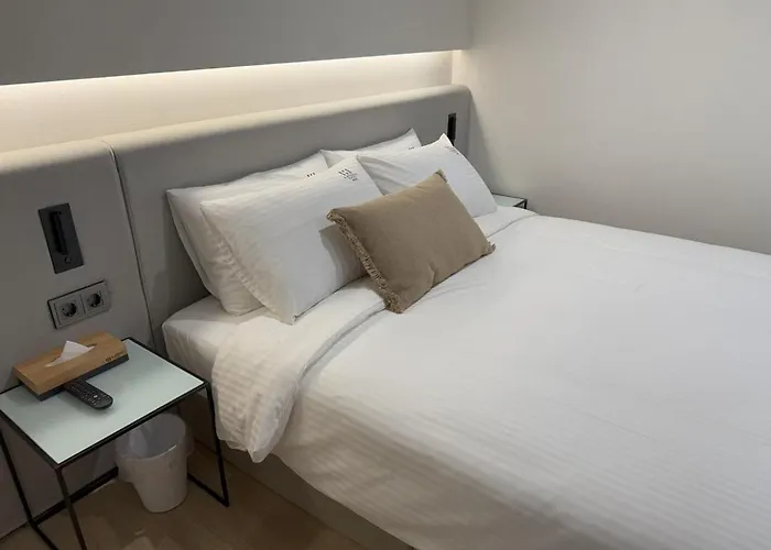 H Avenue Songjeong Busan